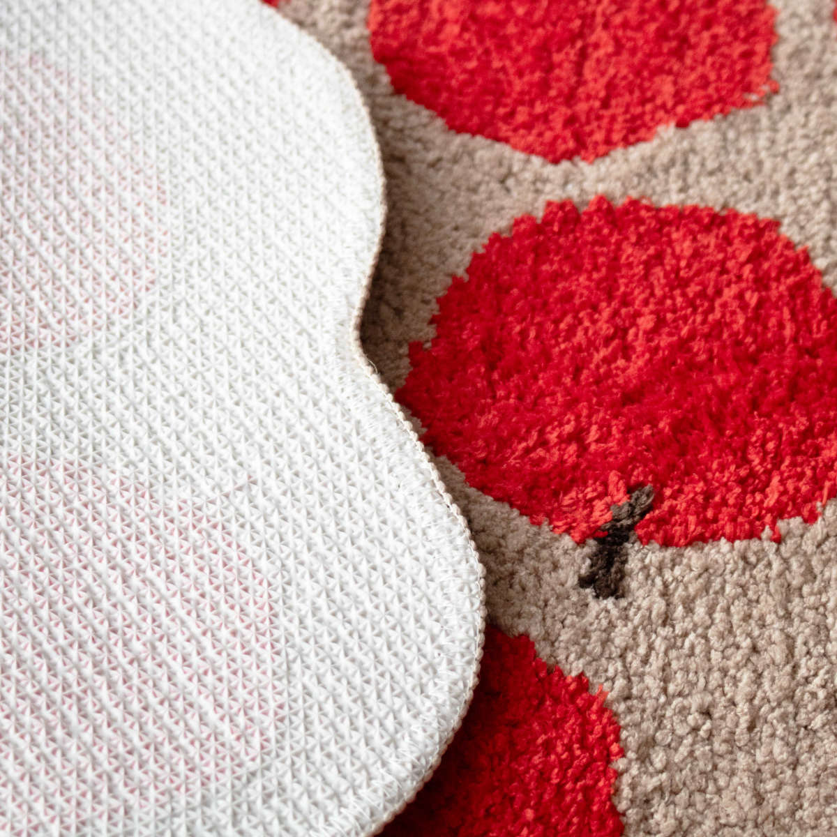 玄関マット EIBORIE フルーツフロアマット 室内 ( マット ラグ 洗える フルーツ かわいい 敷き物 インテリア ふわふわ 滑り止め 幅70cm キッチン リビング 寝室 洗面所 ランドリー 室内用マット 玄関 脱衣所 洗面 ポップ ) 【ペアー】 ペアー