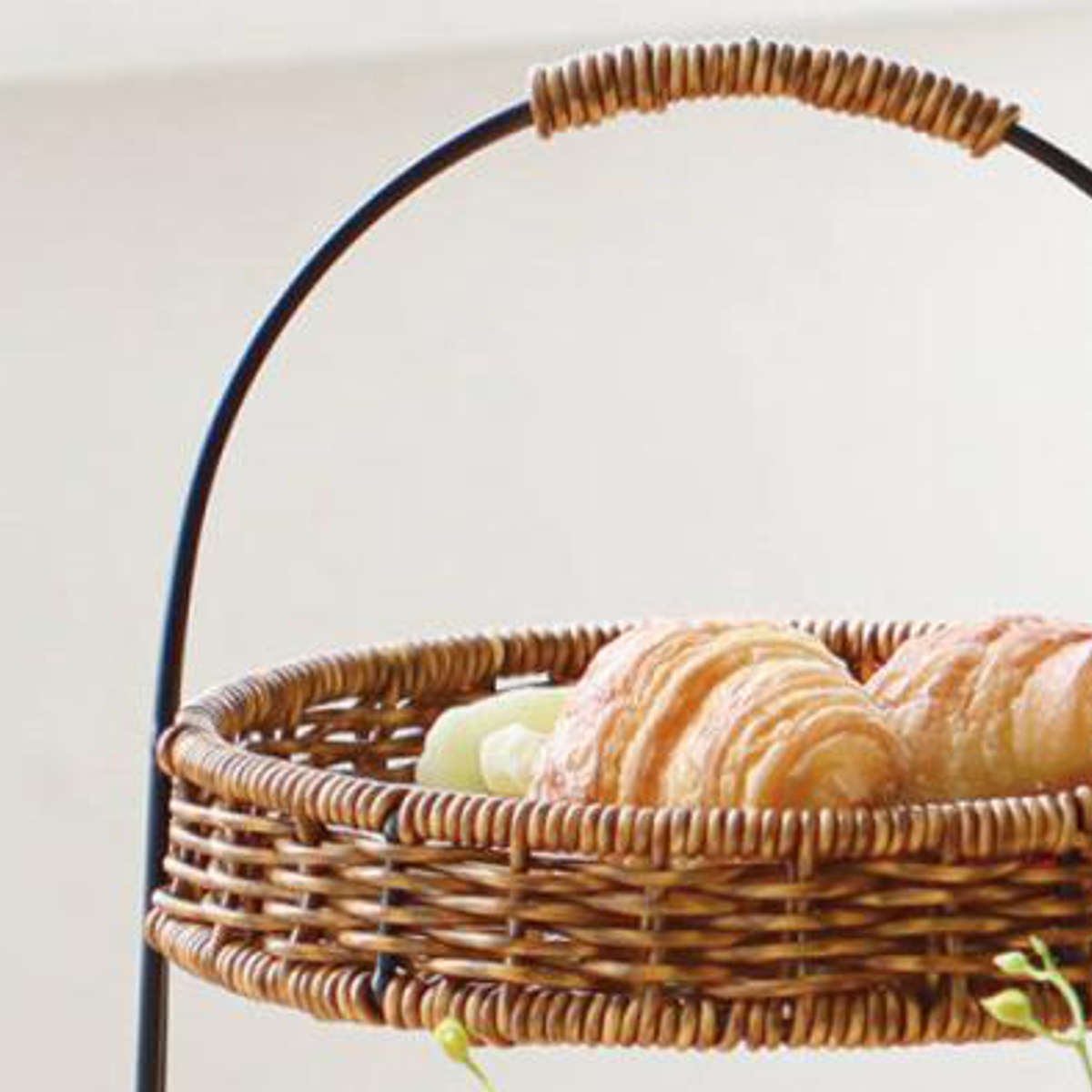 キッチンラック ユティル アイアンラウンドラック ( 洗える 洗えるバスケット 2段 小物入れ バスケット ティータイム キッチン 収納 かご カゴ 籠 籐かご風 小物収納 北欧 北欧風 ナチュラル ) 【ナイール】 ナイール