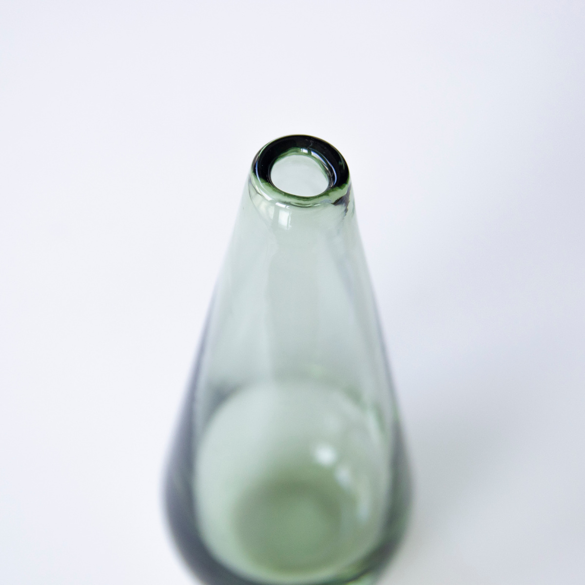 花瓶 ガラスベース ミスルトー トール ( 花ビン 花びん 花器 ベース フラワーベース フラワー 花 飾る 花入れ ガラス ガラス製 クリア 透明 おしゃれ 一輪挿し )