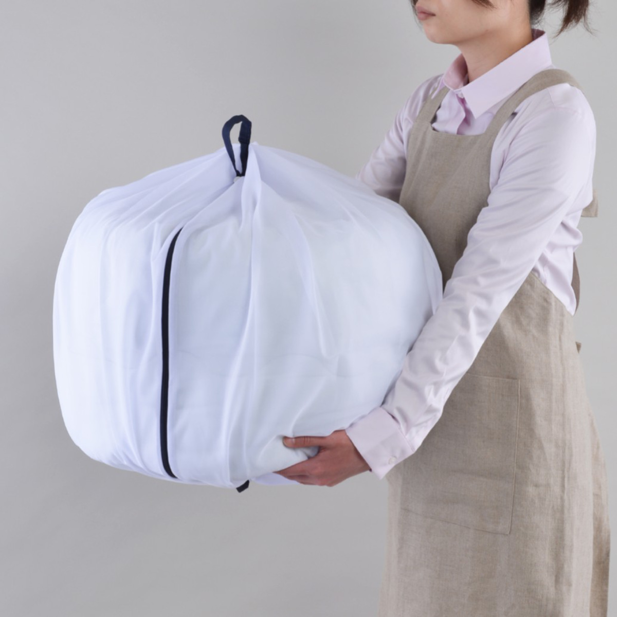 洗濯ネット 大型 大容量 70cm 特大 ふくらむ洗濯ネット ( ネット 毛布 タオルケット 寝具 布団 ふとん 大物用 縦型 ドラム式 乾燥機対応 まとめ洗い 衣替え 寝具用 大きめ 大物洗い 洗濯用ネット ランドリーネット )