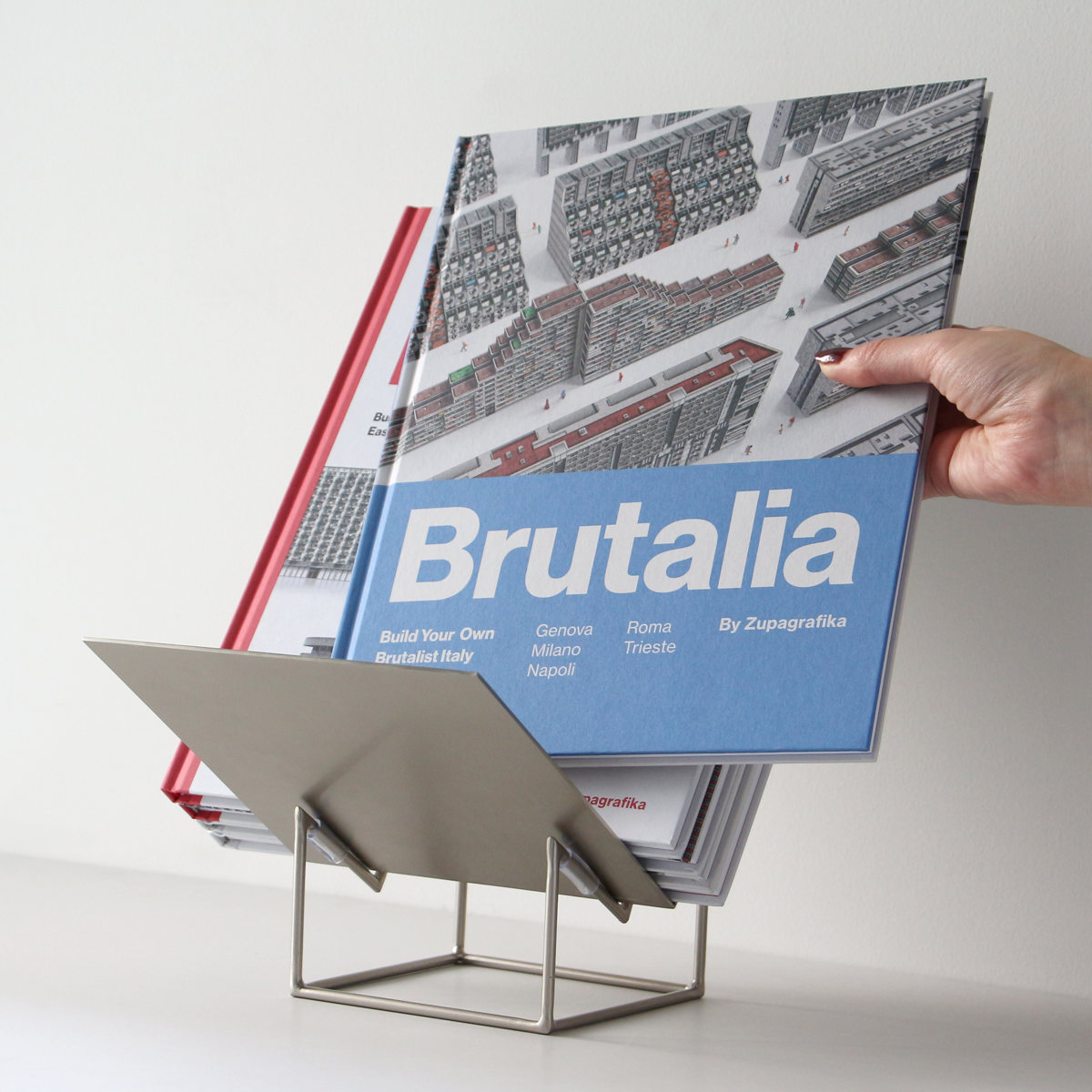 本立て ブックエンド Tilaa Book Stand ディスプレイ （ ブックスタンド 収納 本収納 卓上 本棚 金属製 スチール ブック スタンド シンプル インテリア オブジェ マガジンラック レコード 本 ）
