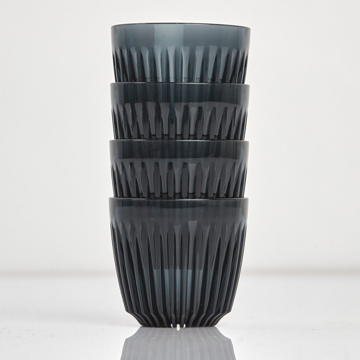 タンブラー 90ml Huskee Renew ハスキーカップ ハスキーリニュー 3オンス 同色4個セット ( BPAフリー 食洗機対応 コップ プラスチック トライタン マグ マグカップ マグコップ おしゃれ かわいい サステナブル ) 【スモーク】 スモーク