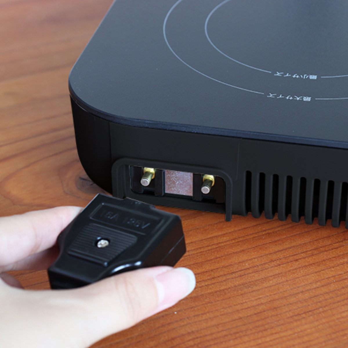 IHコンロ 卓上 1口 ピッコリスト IHクッキングヒーター ドリテック ( dretec IH調理器 卓上コンロ コンパクトサイズ IH コンロ 小型 1人用 1人鍋 電磁調理器 安全 火力調整 タイマー 調理家電 アウトドア ブラック ) 【ブラック】 ブラック