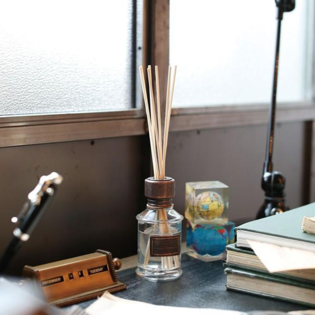 ディフューザー ダルトン DULTON フレグランスディフューザー Blackforest ( スティック 芳香剤 ルームフレグランス 香り フレグランス アンティーク調 アロマオイル アロマグッズ ガラス 部屋 玄関 洗面所 寝室 トイレ 長持ち ) 【Puresilk】 Puresilk