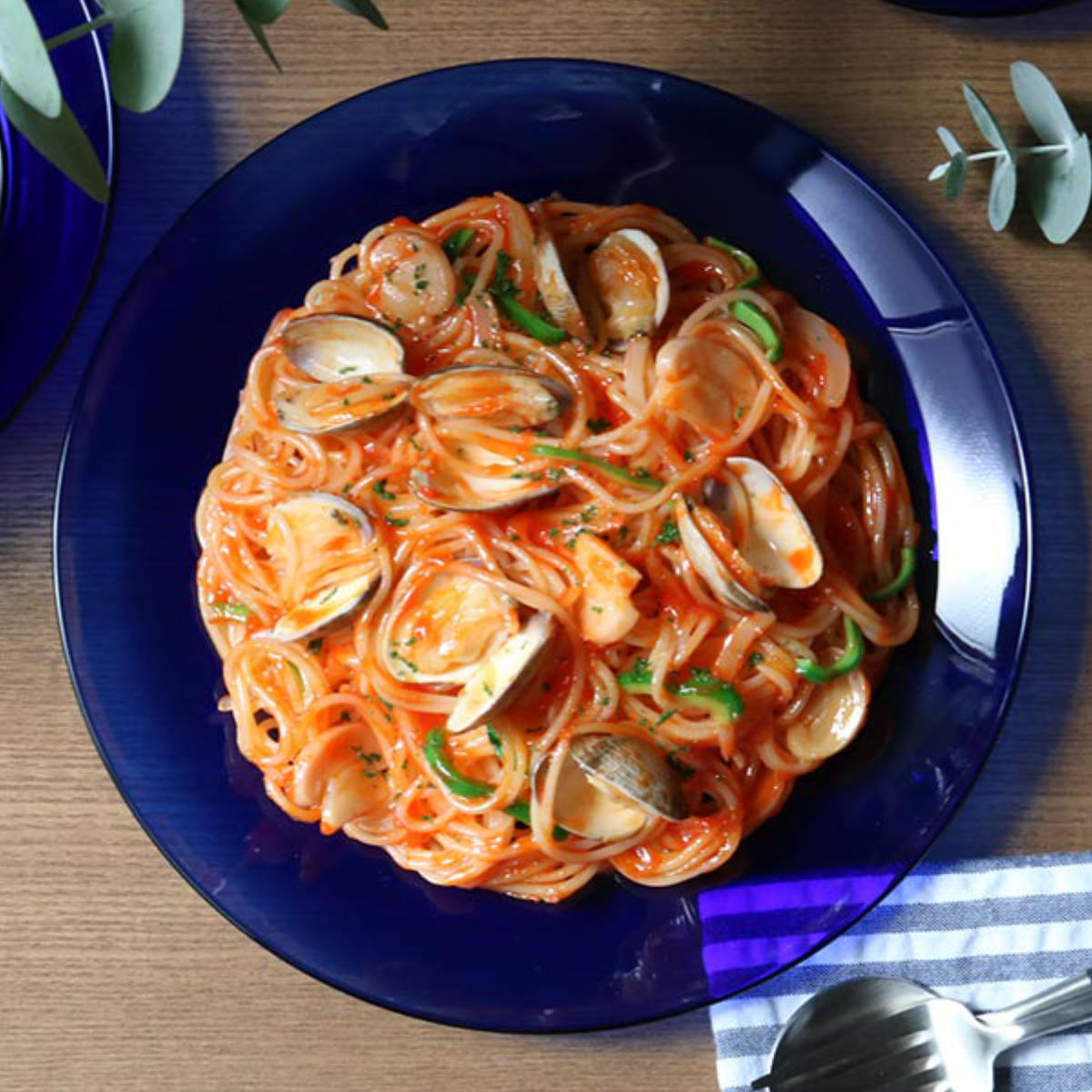 DURALEX デュラレックス プレート 23.5cm ( ベルメール ジャングルグリーン サファイア アンバー 食洗機対応 電子レンジ対応 強化ガラス 食器 皿 お皿 ケーキ皿 ガラス ガラス製 ) 【サファイア】 サファイア