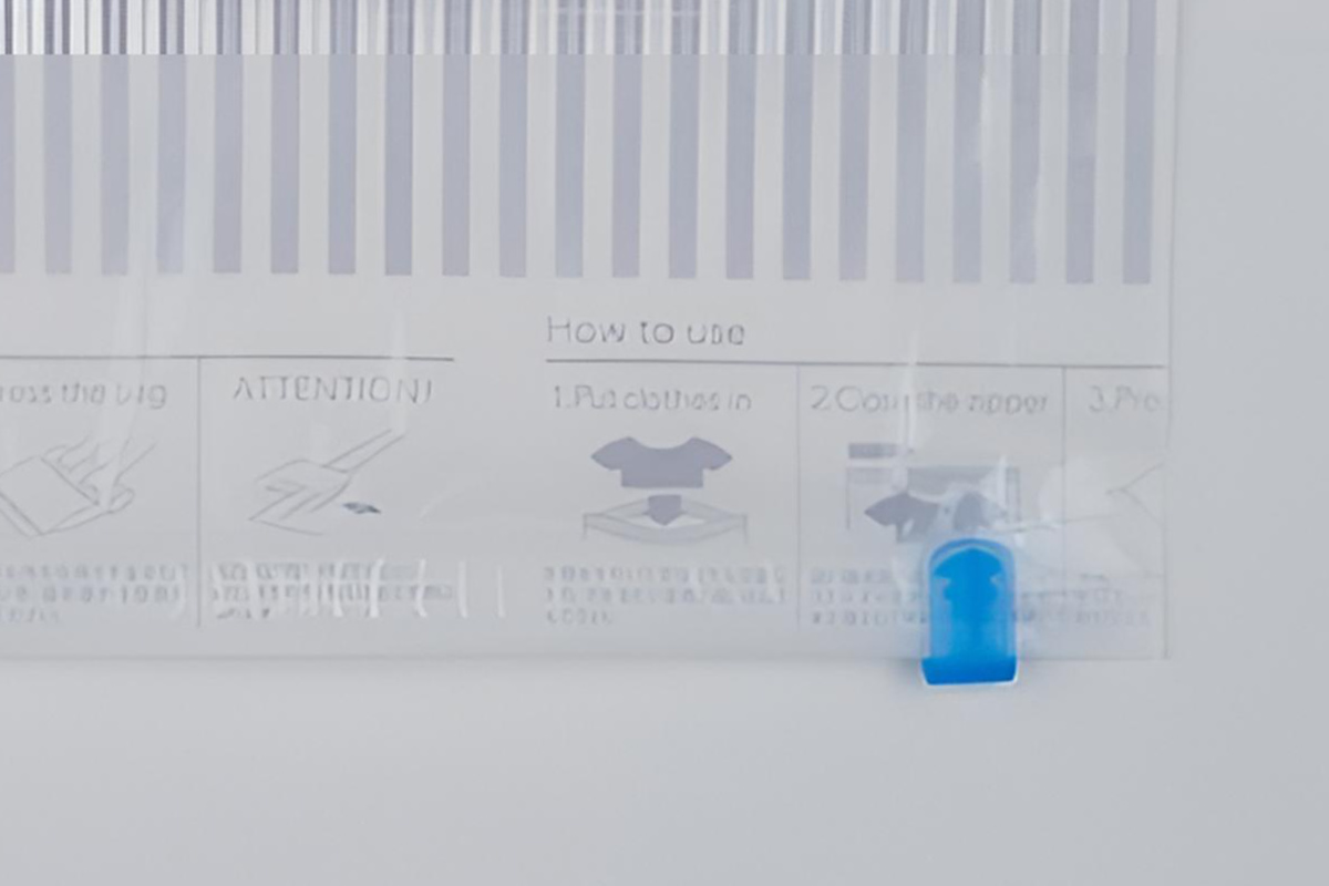 圧縮袋 手押し圧縮袋 衣類用 L 横45×縦65cm 2枚入 ( 衣類圧縮袋 衣類圧縮パック 圧縮パック 衣類圧縮 衣類収納 圧縮 収納袋 手押しタイプ 衣類 収納ケース 手押し 手巻き 旅行 出張 トラベルグッズ パッキング 衣替え 中が見える )