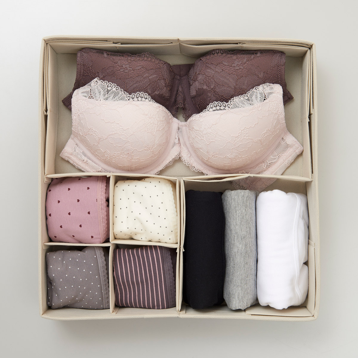 収納ボックス 仕切りが動く収納ボックス L 幅33.5×奥行33.5×高さ10cm ( 収納 引き出し 仕切りケース 収納ケース インナーケース 仕切りボックス 仕切り 引出し チェスト 整理 衣類収納 靴下 ハンカチ 小物 整頓ボックス )