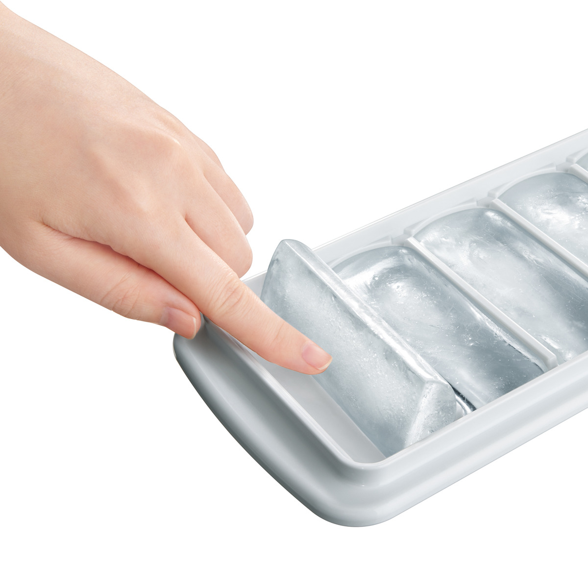 製氷皿 ワンプッシュ アイストレー ステンレスボトル用 5個取り 密閉蓋 ( 製氷器 製氷型 製氷トレイ 製氷トレー 水筒用 氷 フタ付き 日本製 プラスチック ボトル用 スティック トレイ トレー 長持ち スタッキング こぼれない )