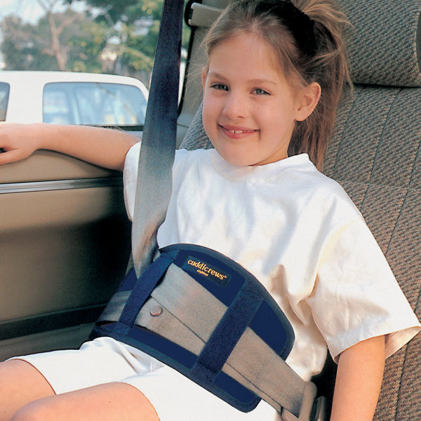 Lohaco シートベルトパッド 子供 シートベルトカバー セーフティパッド 日本製 シートベルト カバー パッド クッション お腹 日本エイテックス 首 顔 避け ベルトカバー シンプル ネイビー 紺色 手洗い インテリア 車内用品 リビングート ロハコ店