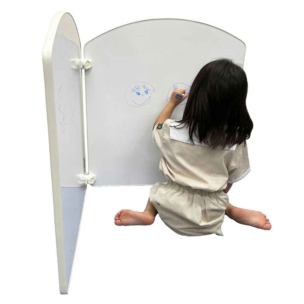 お絵描き ボード 落書きパーテーション （ おもちゃ お絵かき おえかきボード 室内 秘密基地 ダンボール ホワイトボード 子供 パーテーション 自立 仕切り 折りたたみ 室内遊び キッズ 幼児 女の子 男の子 プレゼント ）