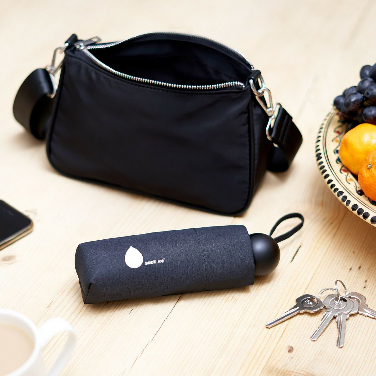 折りたたみ傘 雨傘 SUCK UK カラーチェンジアンブレラ ドロップ ミニ 55cm ( 傘 レディース かさ おしゃれ 雫 色が変わる カラフル 撥水 持ち運び 軽量190g おりたたみ傘 カサ アンブレラ 通勤 通学 コンパクト 軽い 携帯 袋付き )