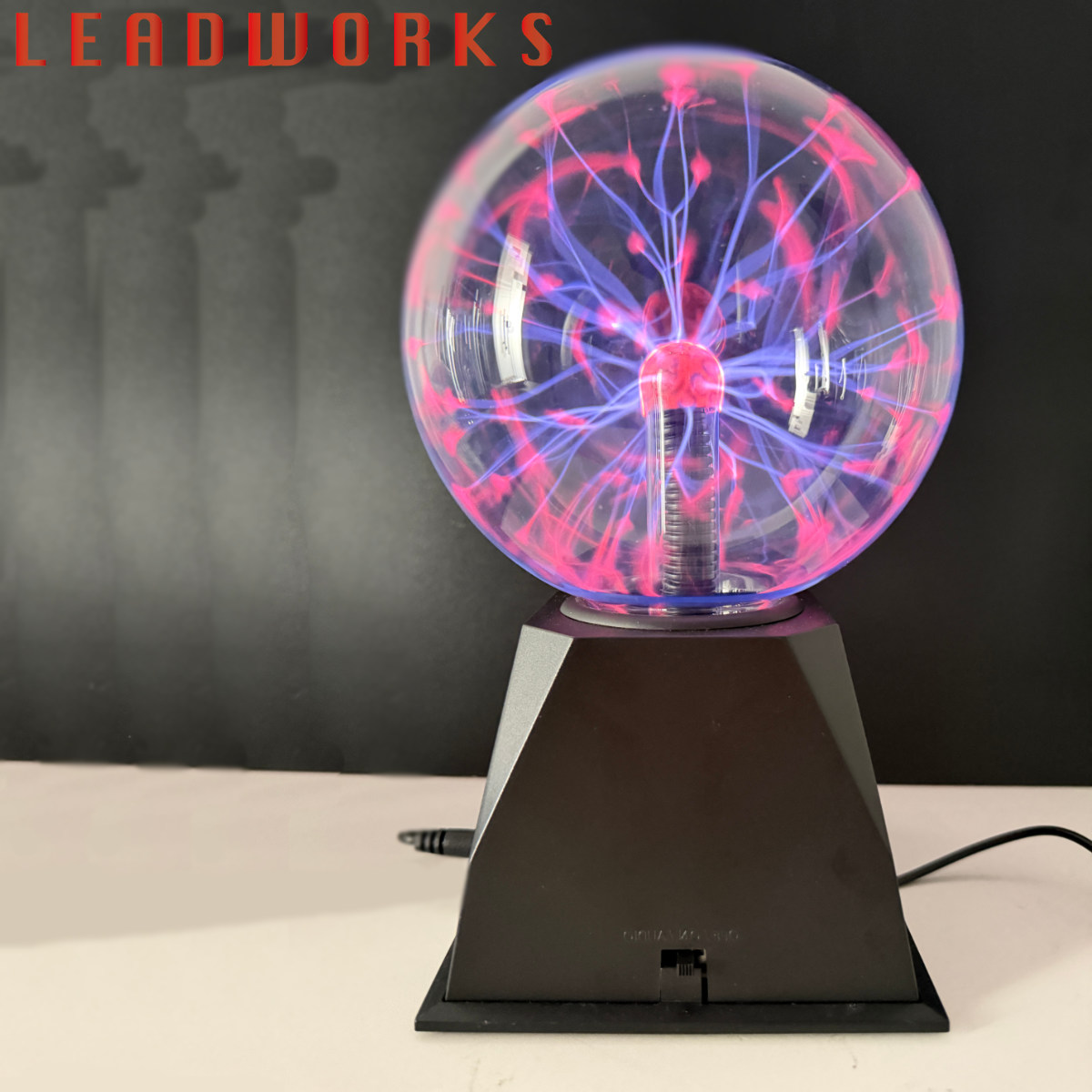 プラズマボール 光 電気 音楽 手拍子 （ レッドワークス プラズマライト サンダーライト 卓上ライト ライト バー カフェ クラブ インテリア 光る テーブルライト オブジェ 飾り おしゃれ ）