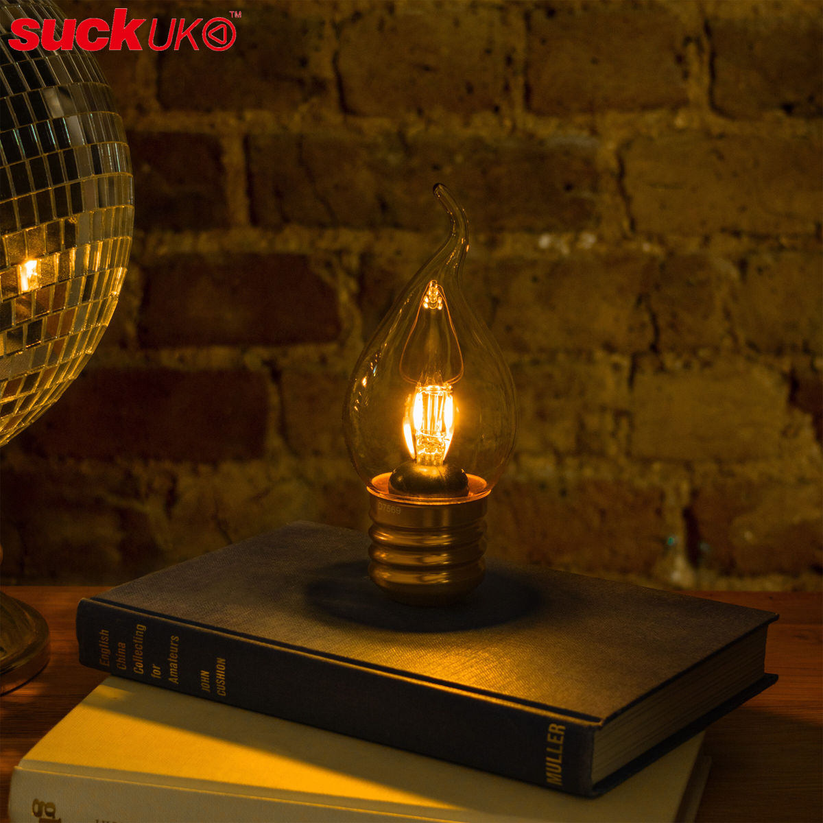 ライト 照明 コードレス SUCK UK キャンドル ( サックユーケー 持ち運び インテリア 充電式 おしゃれ 授乳灯 読書灯 寝室 ロウソク 炎 揺らぎ リラックス ろうそく かわいい 飾り )