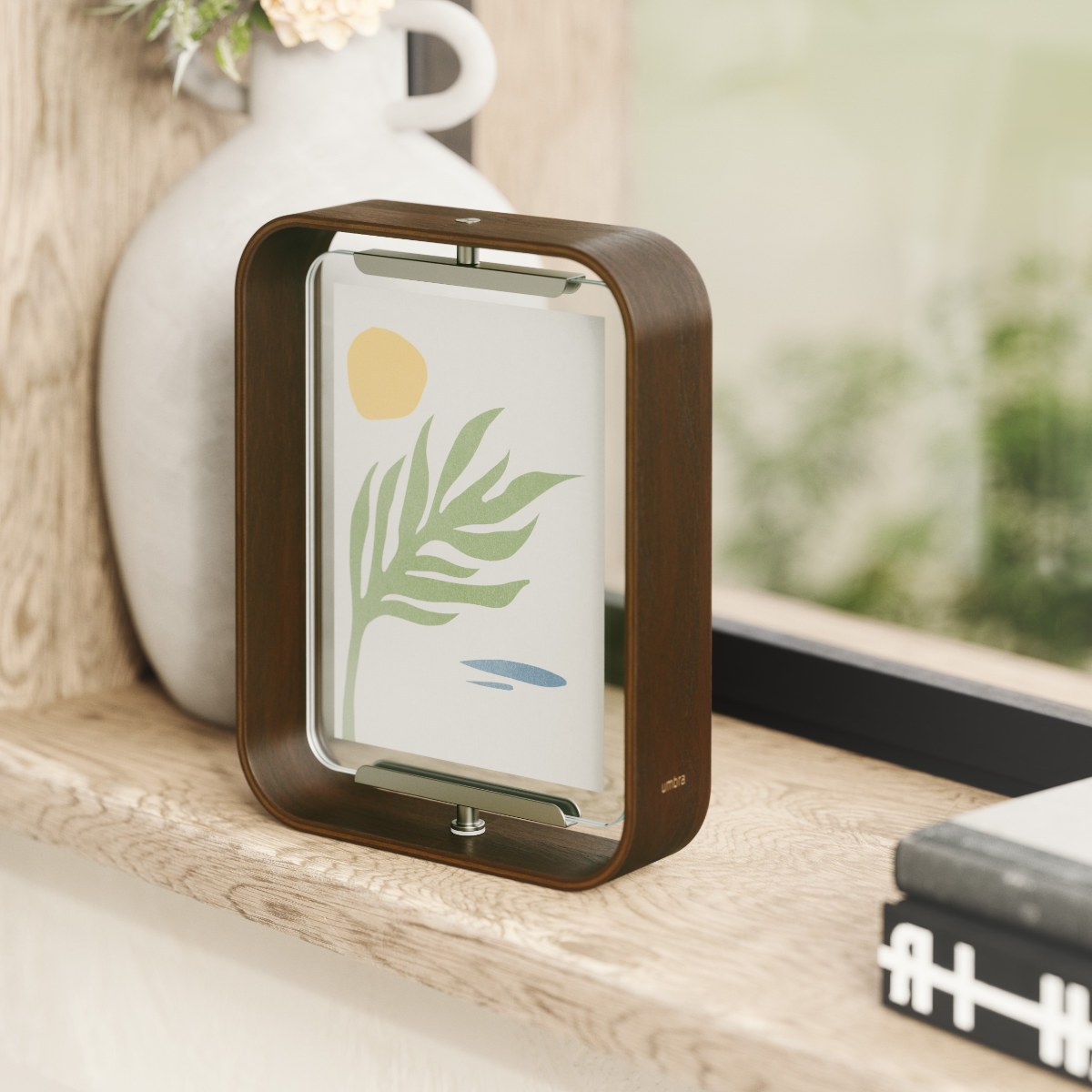 Umbra フォトフレーム ベルウッドデスクフレーム 18.8×23.9cm 木製 ガラス ( 写真立て 写真 フレーム 木 縦 横 2L判 回転 角度調整 おしゃれ フォト 飾る インテリア 玄関 リビング ) 【ブラック】 ブラック