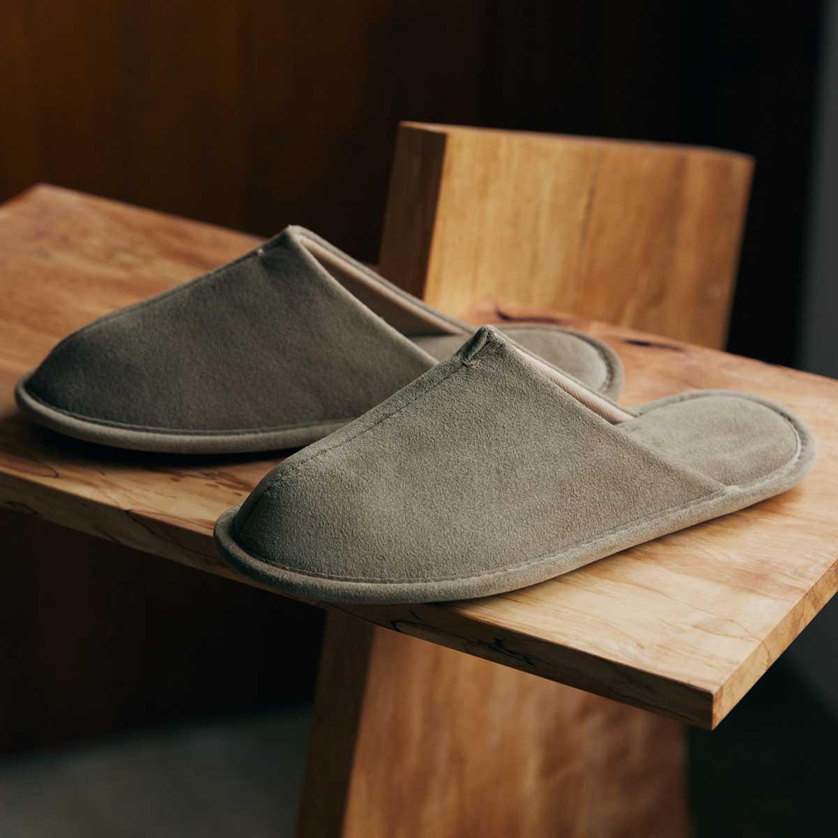 スリッパ ルームズイージーウォッシュ ウルトラスエード M L 22.5~27.0cm 洗える ( ルームシューズ 室内 来客用 人工皮革 ユニセックス EVAソール スエード調 合皮 トイレ サロン おしゃれ レディース メンズ オールシーズン ) 【トープ M】 トープ M