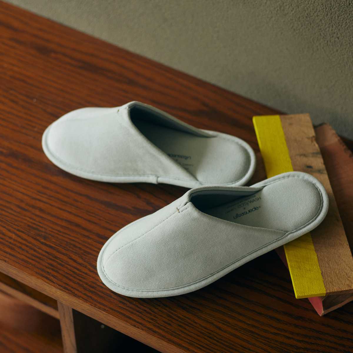 スリッパ ルームズイージーウォッシュ ウルトラスエード M L 22.5~27.0cm 洗える ( ルームシューズ 室内 来客用 人工皮革 ユニセックス EVAソール スエード調 合皮 トイレ サロン おしゃれ レディース メンズ オールシーズン ) 【トープ M】 トープ M