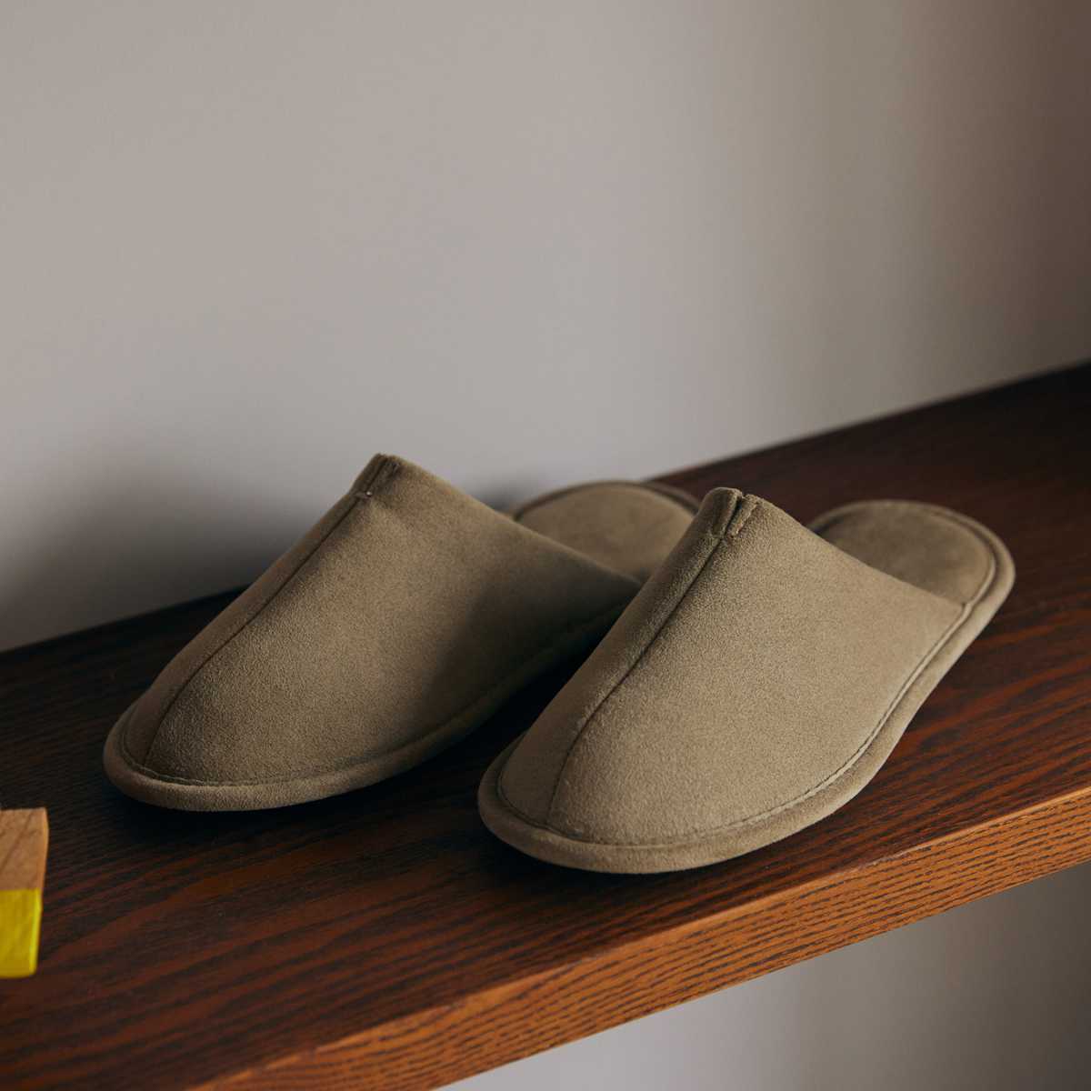 スリッパ ルームズイージーウォッシュ ウルトラスエード M L 22.5~27.0cm 洗える ( ルームシューズ 室内 来客用 人工皮革 ユニセックス EVAソール スエード調 合皮 トイレ サロン おしゃれ レディース メンズ オールシーズン ) 【トープ M】 トープ M