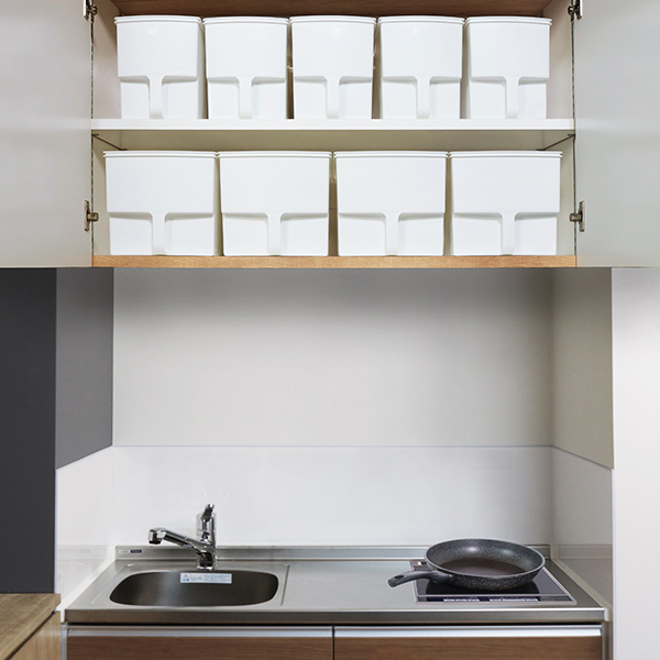 キッチン収納ケース 吊り戸棚ボックススリム 幅18.5cm 4個セット ( キッチンストッカー 取っ手付き 吊戸棚 ケース 吊戸棚ボックス 吊り戸棚ストッカー 吊戸棚収納 戸棚収納 収納BOX 吊り戸棚 キッチン 収納 整理ケース ボックス ) 【ベージュ】 ベージュ