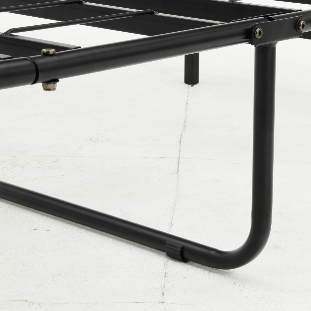 パイプベッド シングル スチール 折りたたみ 工具不要 ( ベッド 折り畳み フレーム コンパクト 組み立て簡単 スリム 寝具 ブラック グレー ベット ) 【ブラック】 ブラック