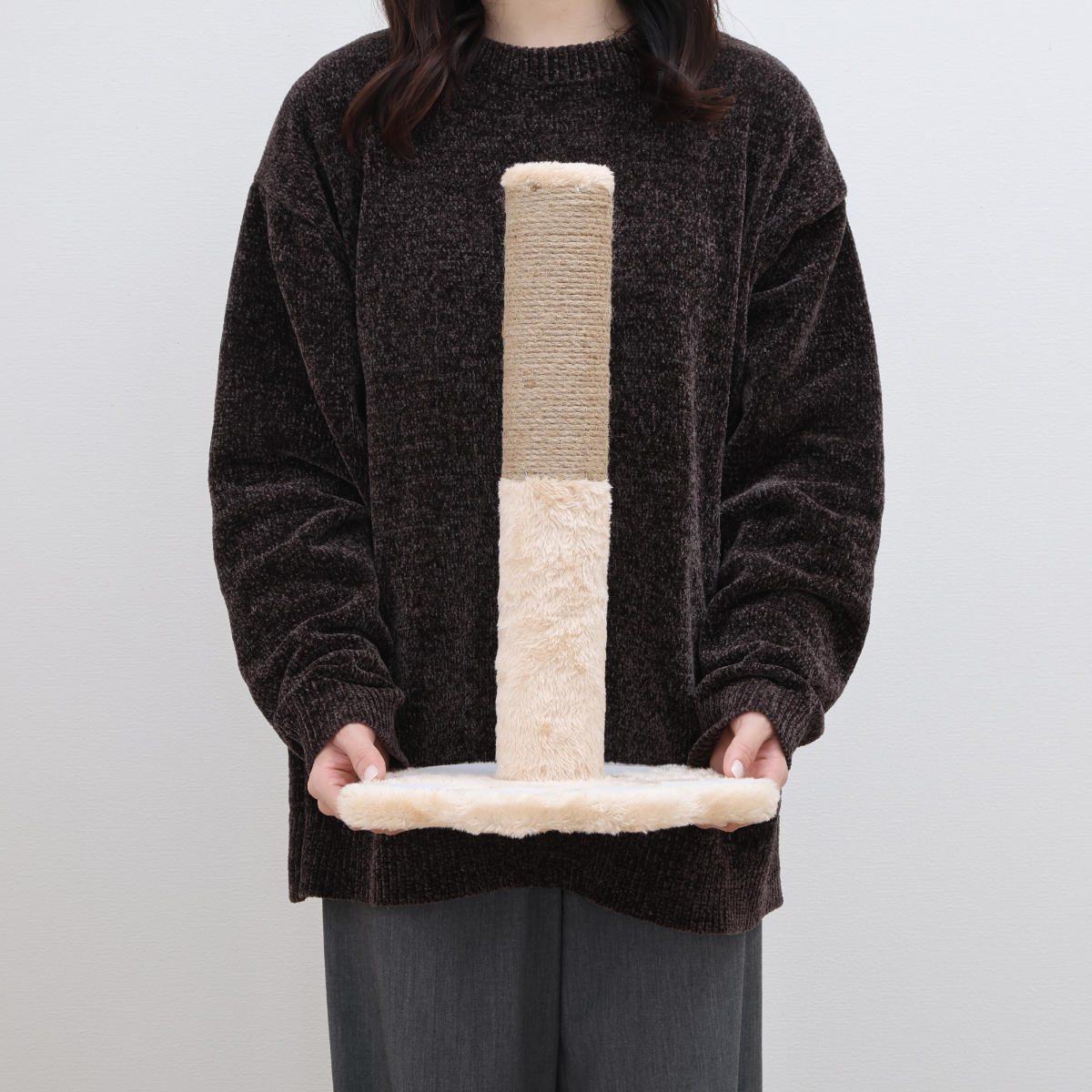 爪とぎ 猫 ポールタイプ ねこぱんち ( 爪研ぎ つめとぎ 猫用 スタンドタイプ 縦型 麻 ストレス解消 遊び 爪磨き ねこ おもちゃ かわいい 猫用品 ペット用品 ) 【ブラウン】 ブラウン