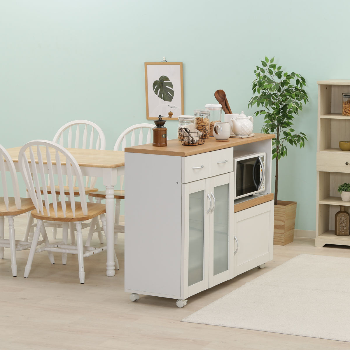 キッチンカウンター 幅120cm フレンチカントリー調 スライド棚 2口コンセント キャスター付 ( カップボード キッチン レンジ台 ワゴン 収納 家電ラック カウンター キッチンボード 収納ラック ラック キャスター コンセント )