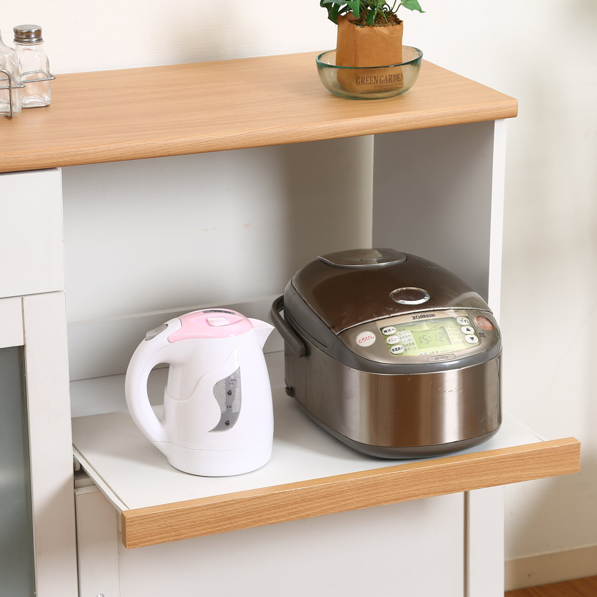 キッチンカウンター 幅120cm フレンチカントリー調 スライド棚 2口コンセント キャスター付 ( カップボード キッチン レンジ台 ワゴン 収納 家電ラック カウンター キッチンボード 収納ラック ラック キャスター コンセント )