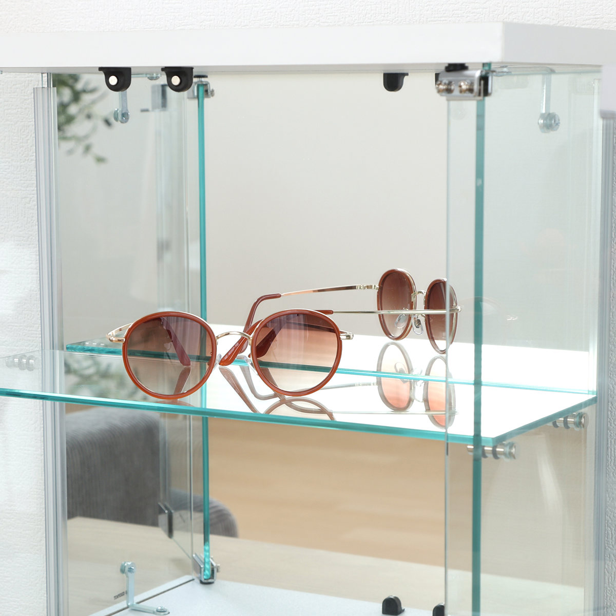 コレクションケース ガラス 幅42.5cm 背面ミラー ( 卓上 コレクション ラック 棚 ディスプレイ ガラス製 全面ガラス 棚上 収納 展示 フィギュアケース 見せる収納 ホワイト ブラック 白 黒 ) 【ブラック】 ブラック