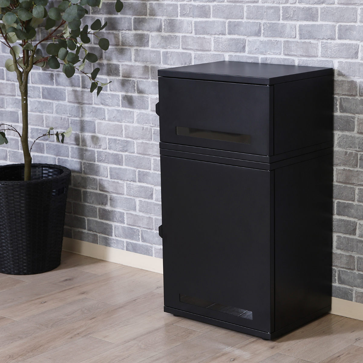 宅配ボックス スチール宅配ボックス Luca 2段 ( 宅配 ボックス ポスト 宅配ポスト 一戸建て用 大型 大容量 据え置き 置き配用ボックス 郵便 郵便受け 宅配BOX 2段式 防止対策 防犯 鍵付き 戸建 屋外 おしゃれ ) 【ホワイト】 ホワイト