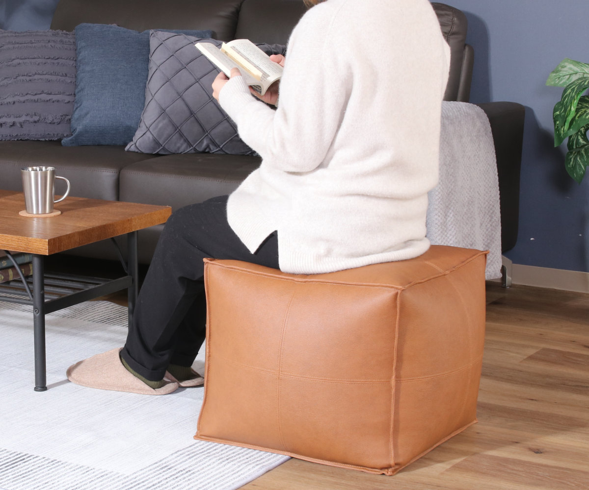 スツール 超軽量 1.5kg 高さ42cm オットマン フロート ( クッション 軽い レザー調 足置き 1人掛け ソファ 立方体 リビング ソファー 腰掛け オフィス おしゃれ 軽量 チェア フットレスト 座り心地 快適 ) 【ブラック】 ブラック