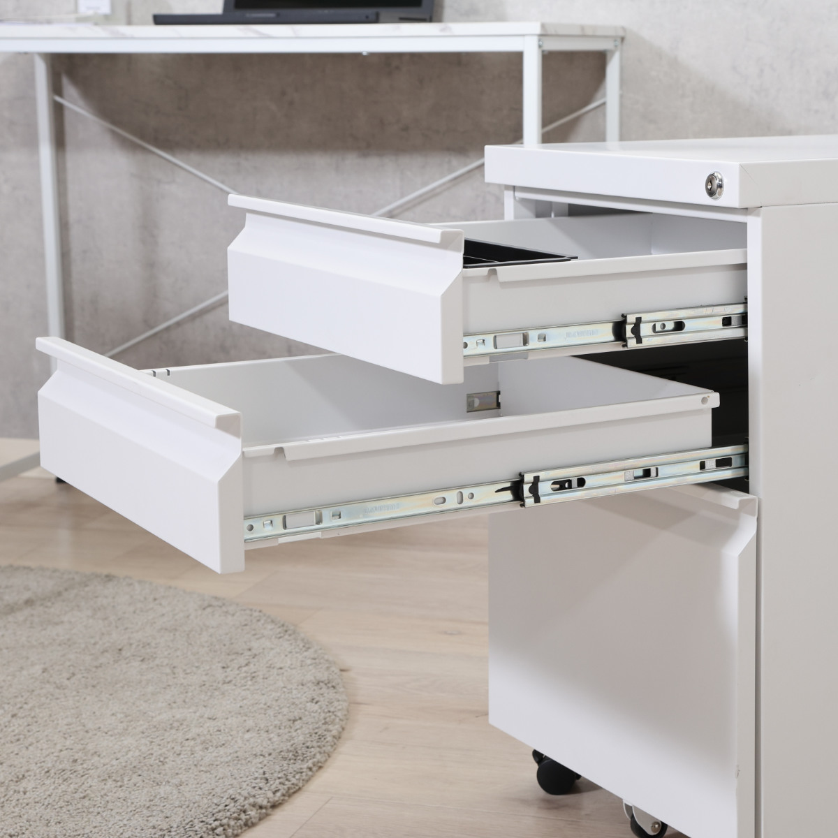 デスクワゴン キャスター付 3段 幅39cm カプリス ( ワゴン サイドワゴン 鍵付き 引き出し 収納 A4 ペントレー付き サイドチェスト 脇机 キャビネット 高さ60cm サイドキャビネット 書類整理 おしゃれ デスク横 デスク下 引出し ) 【ブラック】 ブラック