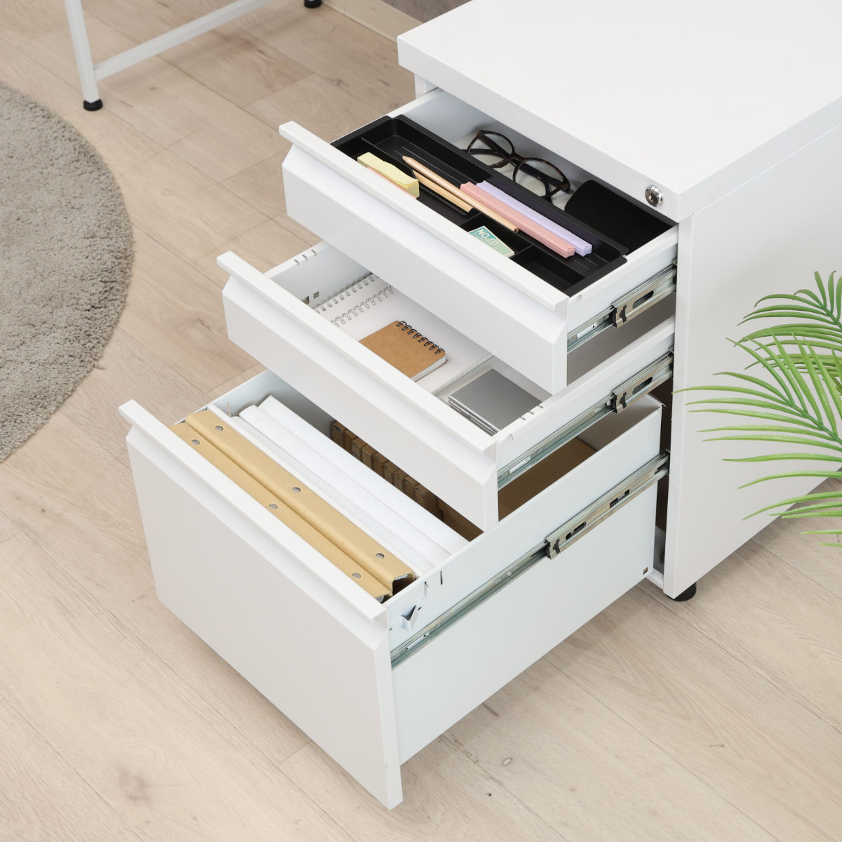 デスクワゴン キャスター付 3段 幅39cm カプリス ( ワゴン サイドワゴン 鍵付き 引き出し 収納 A4 ペントレー付き サイドチェスト 脇机 キャビネット 高さ60cm サイドキャビネット 書類整理 おしゃれ デスク横 デスク下 引出し ) 【ブラック】 ブラック