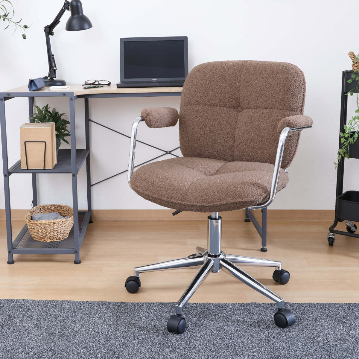 オフィスチェア 昇降式 座面高45~54cm ルル ( ワークチェア パソコンチェア 学習椅子 高さ調節 回転 ブークレ生地 もこもこ 在宅 仕事 勉強 座り心地 快適 勉強椅子 イス 椅子 オフィス キャスター付き ) 【ホワイト】 ホワイト