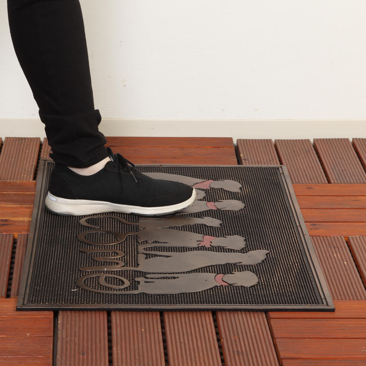 玄関マット 屋外 ラバーマット 犬 45×75 ( 泥落とし 洗える 水洗い 弾力 マット 滑り止め 雨 ラバー ゴム 幅75cm イヌ おしゃれ カフェ ベランダ デッキ テラス 玄関 ゴム素材 外用 室内 薄手 ペット ) 【ドッグアソート】 ドッグアソート