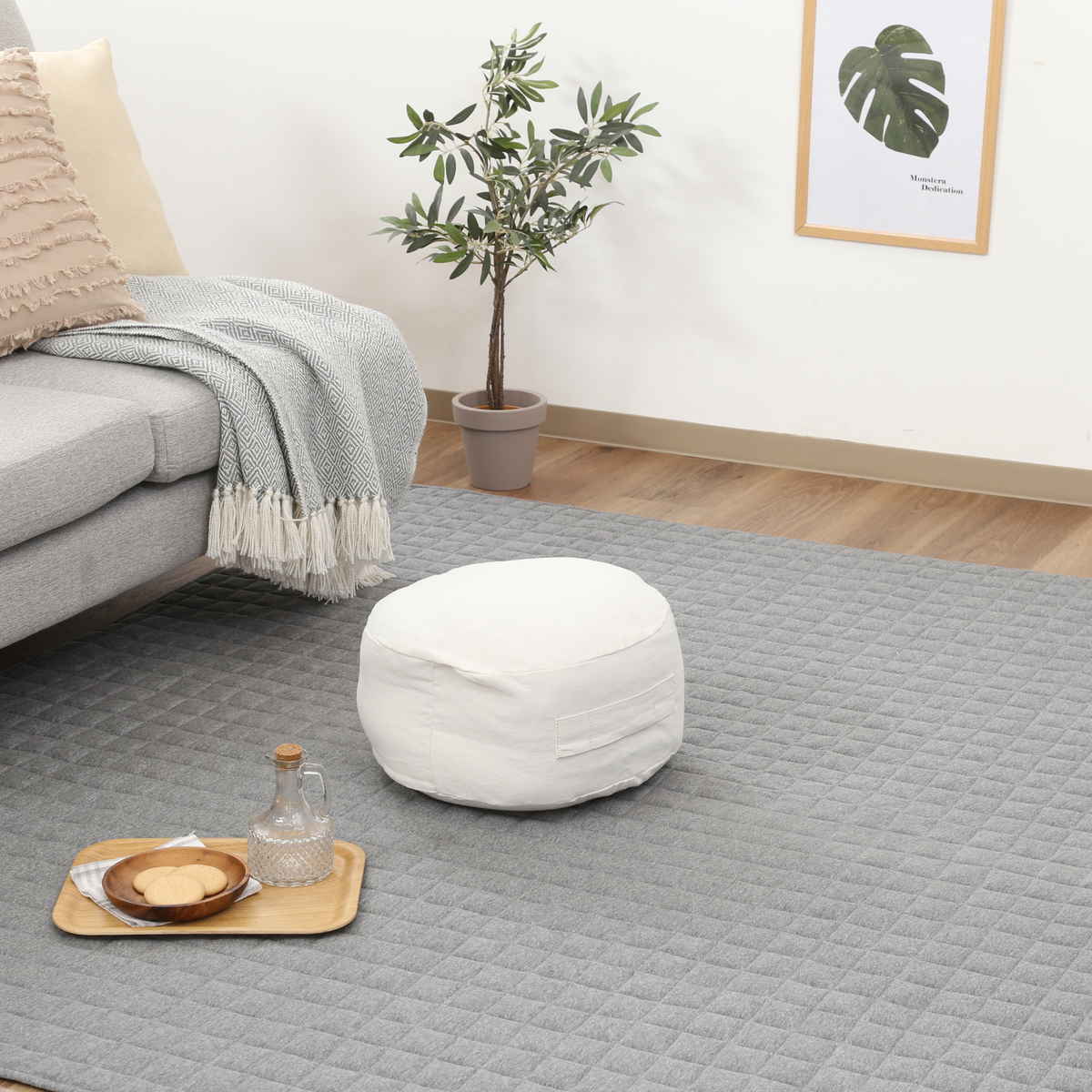 収納袋 布団収納 布団 収納できる クッションカバー シュシュ S ラウンド ( 布団収納袋 クッション 布団収納クッションカバー ブランケット ひざ掛け 毛布 ふとん ふとん収納 カバー おしゃれ 持ち手付き 布団収納ケース ) 【ライトブラウン】 ライトブラウン