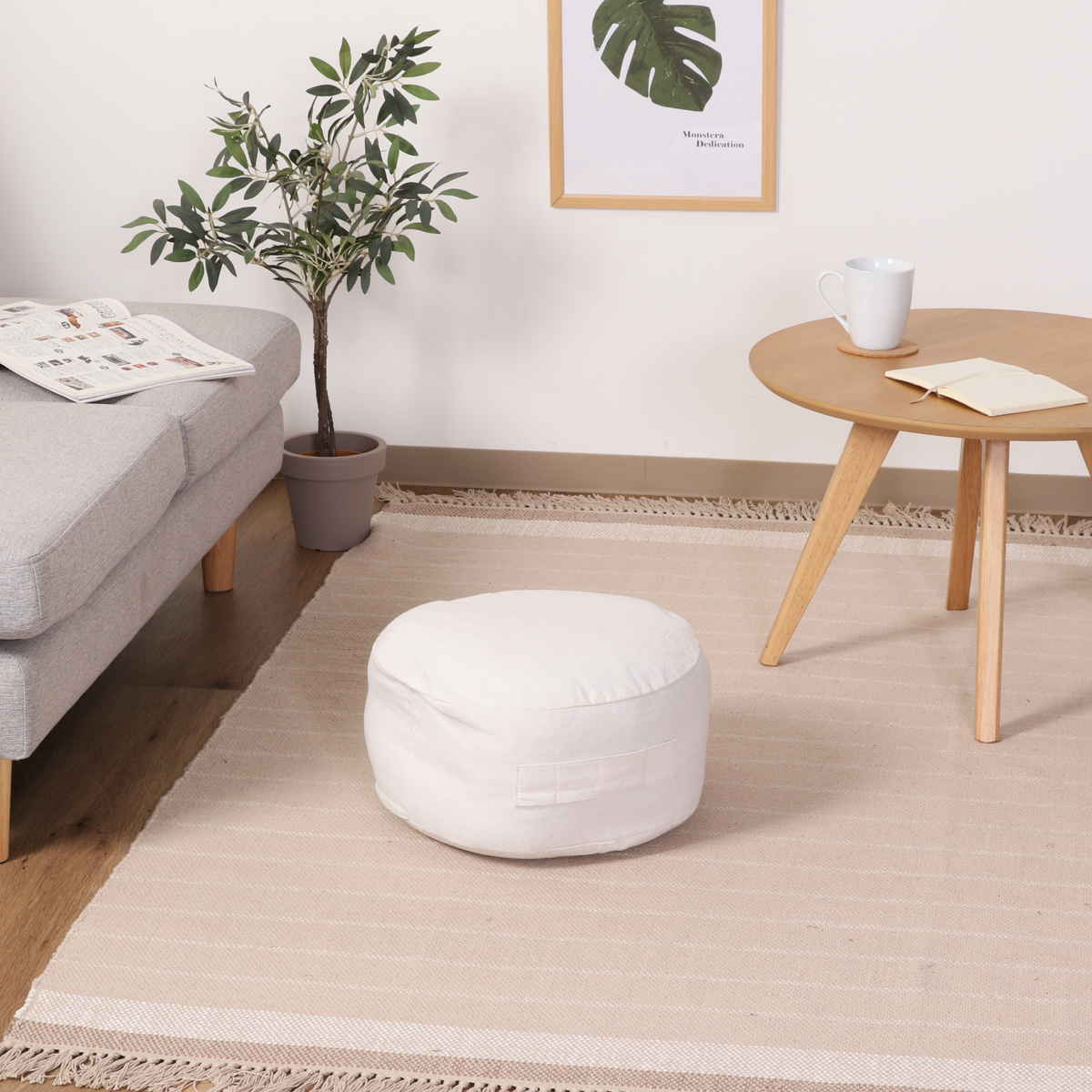 収納袋 布団収納 布団 収納できる クッションカバー シュシュ S ラウンド ( 布団収納袋 クッション 布団収納クッションカバー ブランケット ひざ掛け 毛布 ふとん ふとん収納 カバー おしゃれ 持ち手付き 布団収納ケース ) 【ライトブラウン】 ライトブラウン