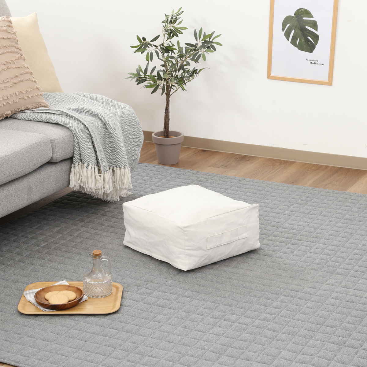 収納袋 布団収納 布団 収納できる クッションカバー シュシュ S スクエア ( 布団収納袋 クッション 布団収納クッションカバー ブランケット ひざ掛け 毛布 ふとん ふとん収納 カバー おしゃれ 持ち手付き 布団収納ケース ) 【ライトブラウン】 ライトブラウン