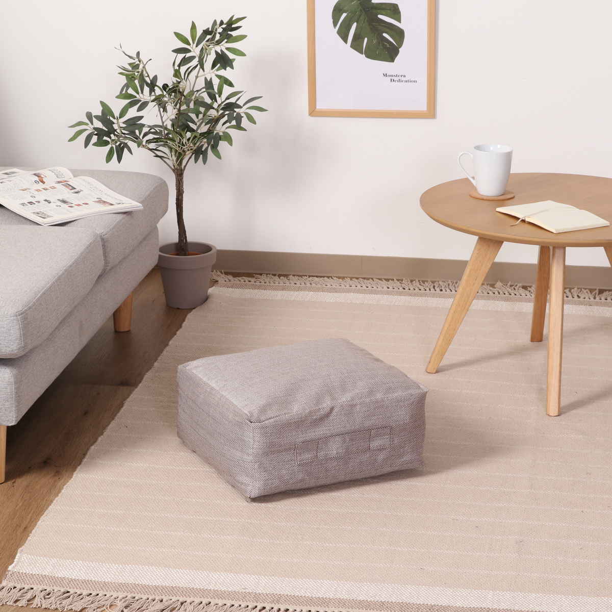 収納袋 布団収納 布団 収納できる クッションカバー シュシュ S スクエア ( 布団収納袋 クッション 布団収納クッションカバー ブランケット ひざ掛け 毛布 ふとん ふとん収納 カバー おしゃれ 持ち手付き 布団収納ケース ) 【ライトブラウン】 ライトブラウン