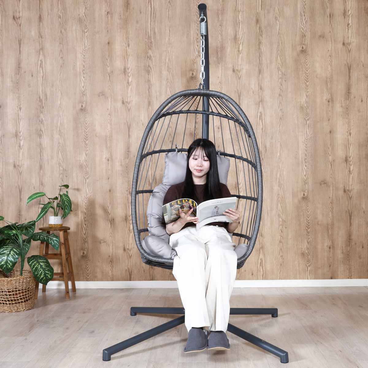 ハンギングチェア elma （ ガーデン ソファ リラックスチェア 椅子 庭 屋外 ハンキング カフェ風 モダン インテリア バルコニー 室内 ホテル リゾート クッション付き 高級感 おしゃれ ）