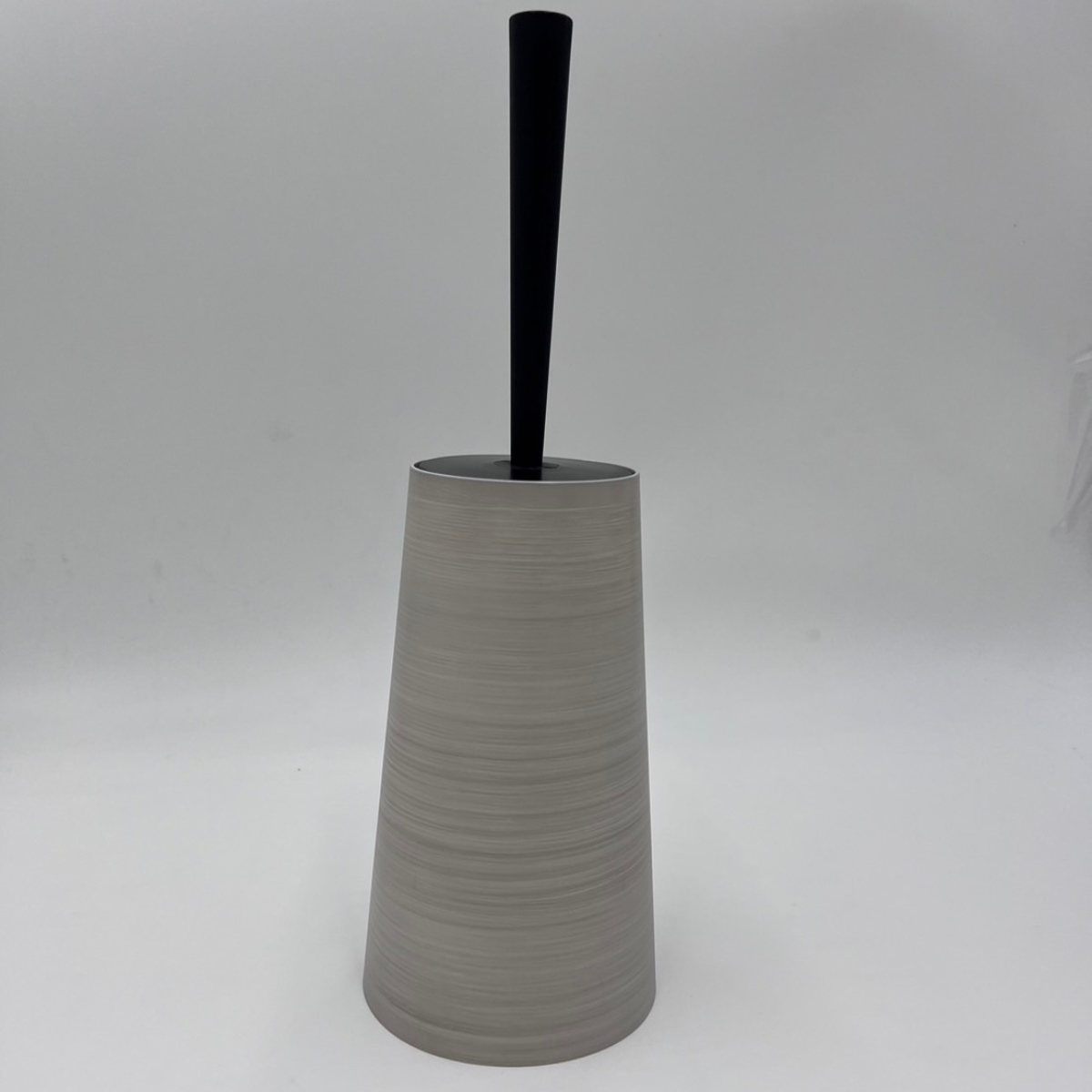 トイレブラシ ダスパースタイル 抗菌 ( トイレ ブラシ トイレ掃除 トイレ用ブラシ ケース付き 日本製 トイレ掃除用品 水はね防止ガード スタイリッシュ シンプル スモークグレー スモークブルー ) 【スモークブルー】 スモークブルー