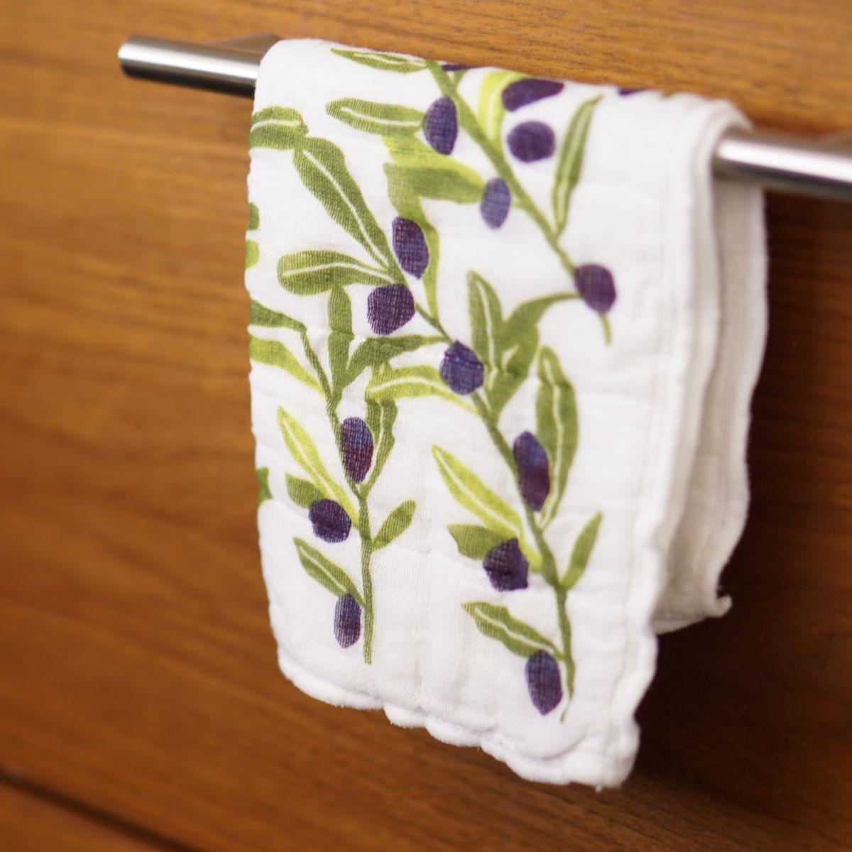 ふきん ハッピーモチーフ しあわせ重ねふきん 30×30cm ( 布巾 フキン 蚊帳生地ふきん かや生地ふきん かや生地 綿100% 日本製 動物 野菜 花柄 キッチン用 綿 コットン 吸水 食器拭き 台拭き 台ふきん おしぼり キッチンタオル ) 【ハリネズミ】 ハリネズミ