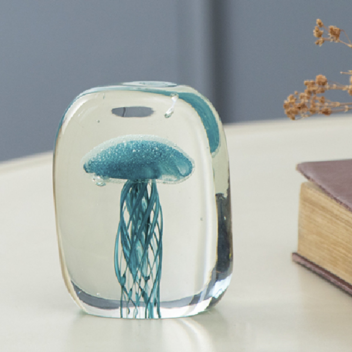 ガラスインテリアオブジェ(Glass interior objects) クラゲ M ( ガラス オブジェ 置き物 くらげ Mサイズ ガラス細工 玄関 コンパクト クリア 透明 ペーパーウェイト インテリア 水族館 海の生き物 ニッチ トイレ ) 【ブルー】 ブルー