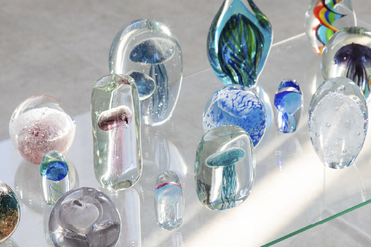泡模様の透明ガラス置物 楽天市場】ガラスインテリアオブジェ（Glass interior objects