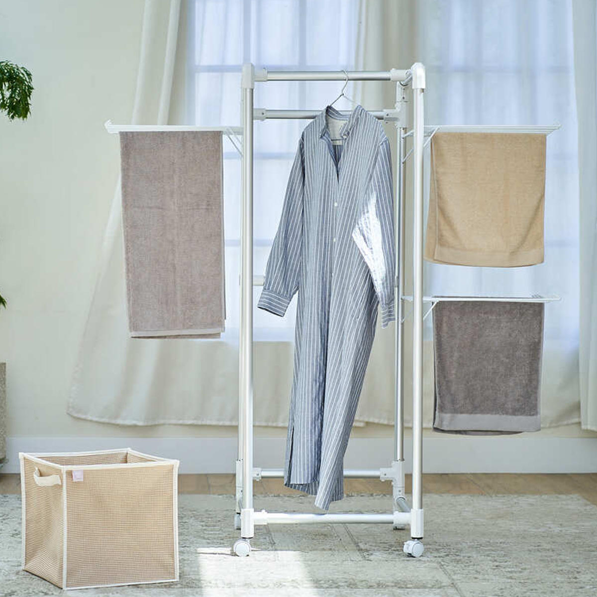 物干し 室内 コンパクト Leger キャスター付きコンパクトアルミ物干し ( ハンガー 物干しスタンド 洗濯 日本製 軽量 アルミ ランドリー 衣類 折り畳み キャスター 省スペース シンプル )