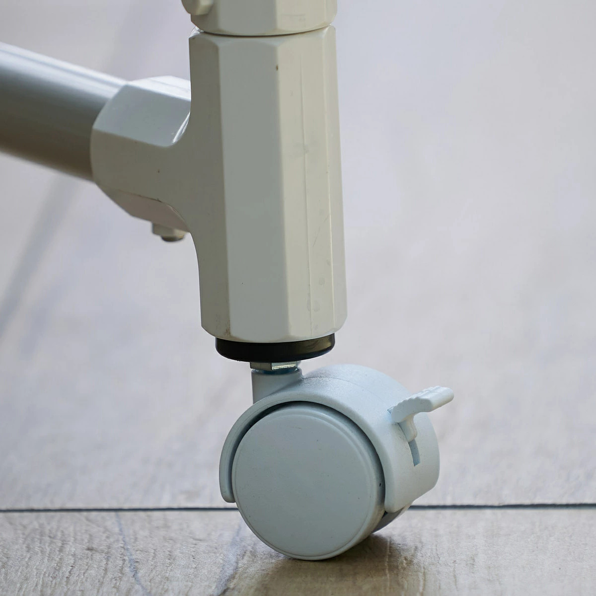 物干し 室内 コンパクト Leger キャスター付きコンパクトアルミ物干し ( ハンガー 物干しスタンド 洗濯 日本製 軽量 アルミ ランドリー 衣類 折り畳み キャスター 省スペース シンプル )