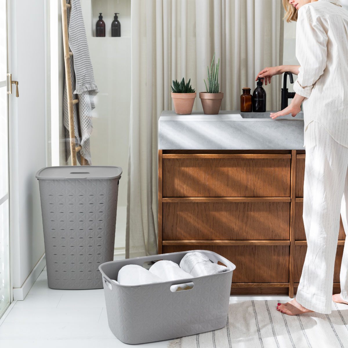 ランドリーバスケット CURVER ソフテックス 45L ( カーバー Softex バスケット ランドリー 持ち手付 樹脂 洗濯 脱衣かご 洗濯かご 収納 おもちゃ 水回り 脱衣所 キルティング風 ) 【グレーベージュ】 グレーベージュ