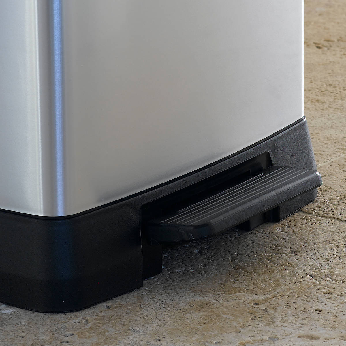 ゴミ箱 30L ステンレス Deco ペダルビン ペダル式 ( ごみ箱 30リットル デコ ペダル ふた付き 軽量 シンプル プラスチック スタイリッシュ 袋止め付き 分別 )