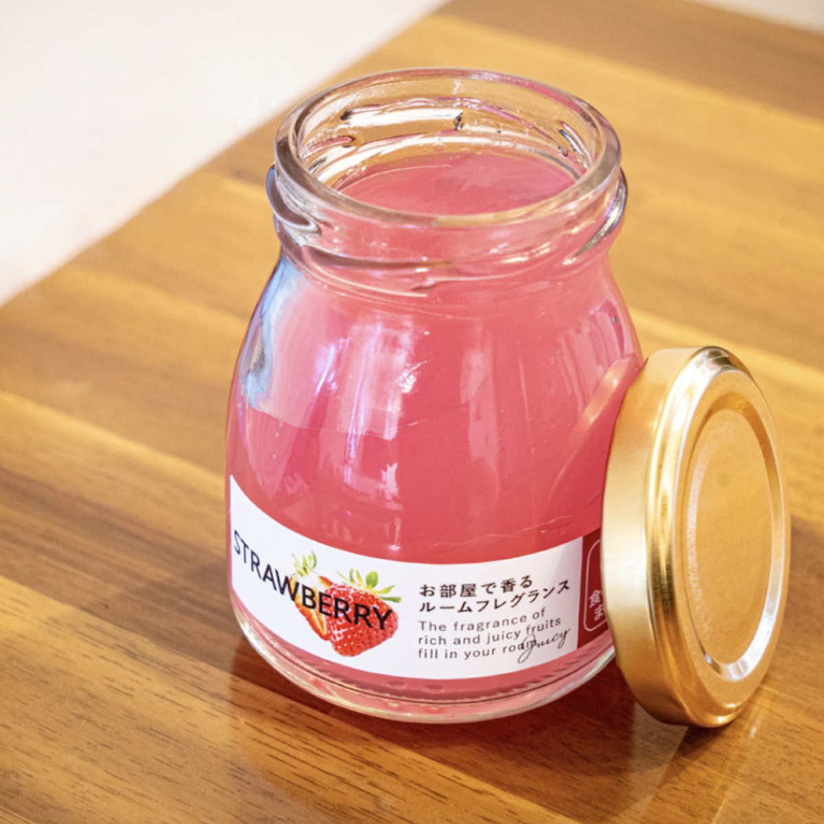 ルームフレグランス まるごとフルーツ フレグランスジェル 90g ( 芳香剤 フレグランス 香り プチギフト フルーツ 置くだけ ジェルタイプ 手軽 コンパクト ディフューザー インテリア おしゃれ 玄関 トイレ 寝室 蓋付き ) 【マスカット】 マスカット