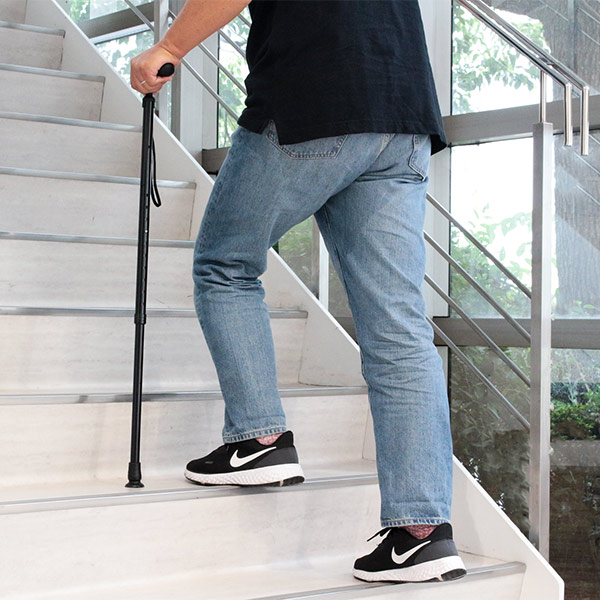 杖 かるがも E22 身長~197cm 滑りにくい DX先ゴム ステッキ 伸縮 男性 介護 ( 10段階調節 一点杖 太め 太杖 衝撃吸収 アルミ製 左右兼用 左右 SGマーク T字杖 アルミ杖 外出 福祉散歩 転倒防止 )