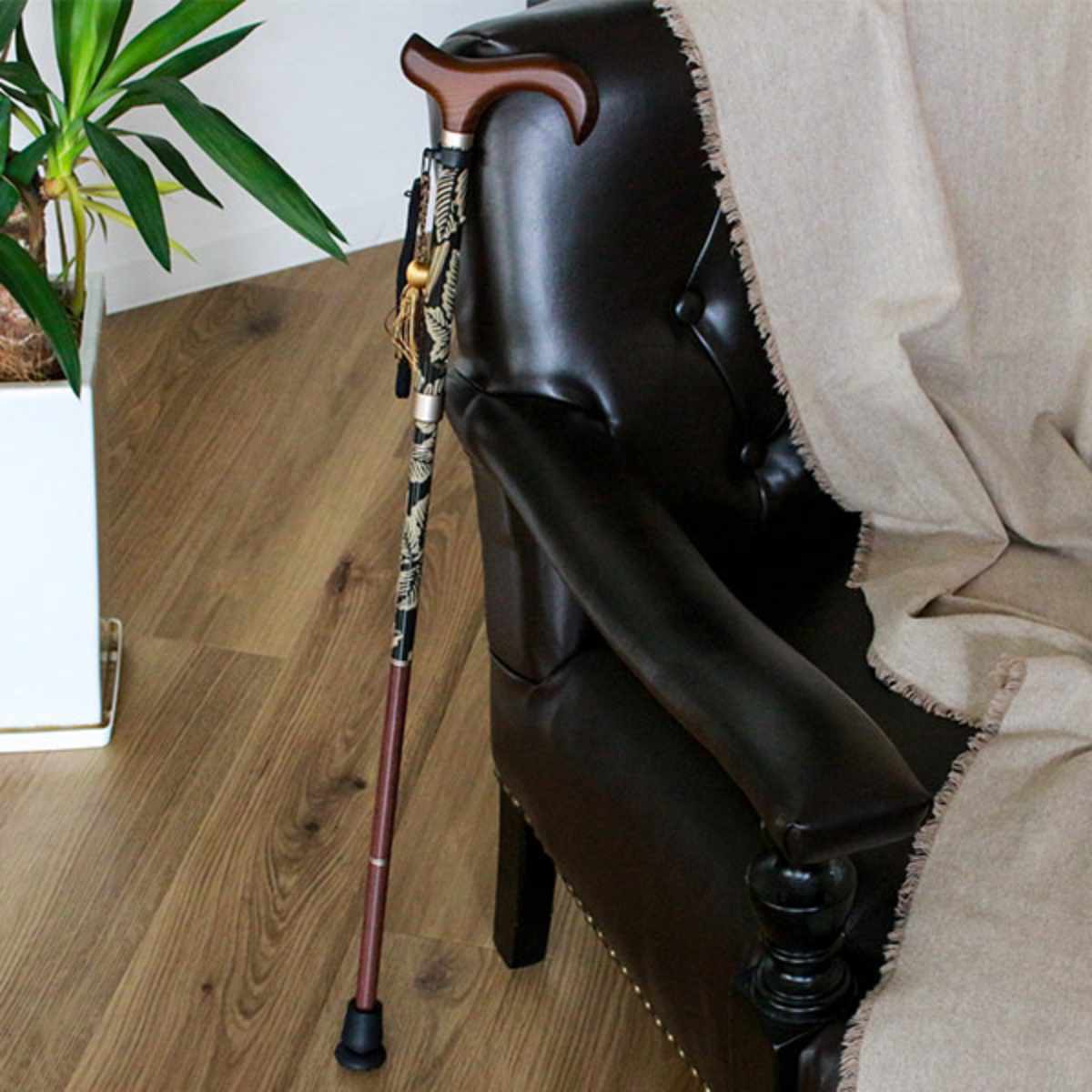 杖 ウィリアムモリス ブランブル 折りたたみ 軽量 おしゃれ 女性 介護 ( 伸縮杖 5段階調節 つえ 折り畳み 伸縮 ウィリアム・モリス ストラップ付き 滑りにくい 持ち運び 歩行補助 転倒防止 高級感 )