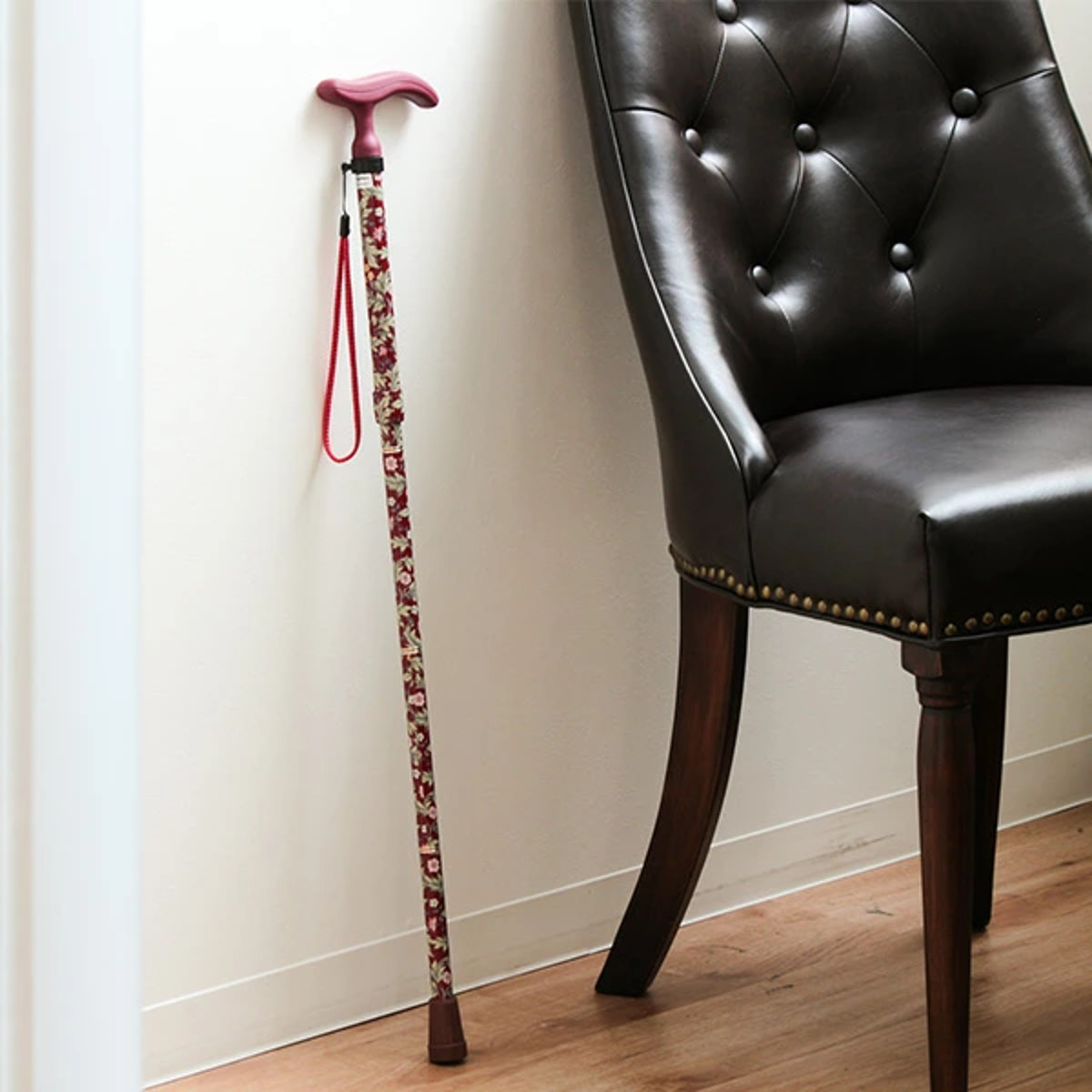 杖 アクティブグレース 折りたたみ 軽量 ステッキ おしゃれ 女性 介護 ( 5段階調節 つえ アルミ製 アルミ SGマーク 外出 福祉散歩 滑りにくい 立ち上がりやすい 立ち上がり補助 転倒防止 負担軽減 ) 【桜ピンク】 桜ピンク